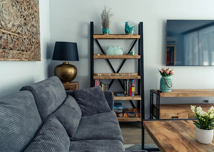 Apartview Plazowa Residence With Parking By Rent Like Home